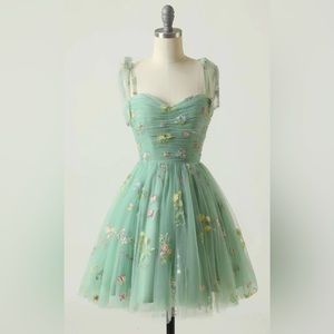 Brand new Zapaka mint green tulle dress with delicate flowers, size 2